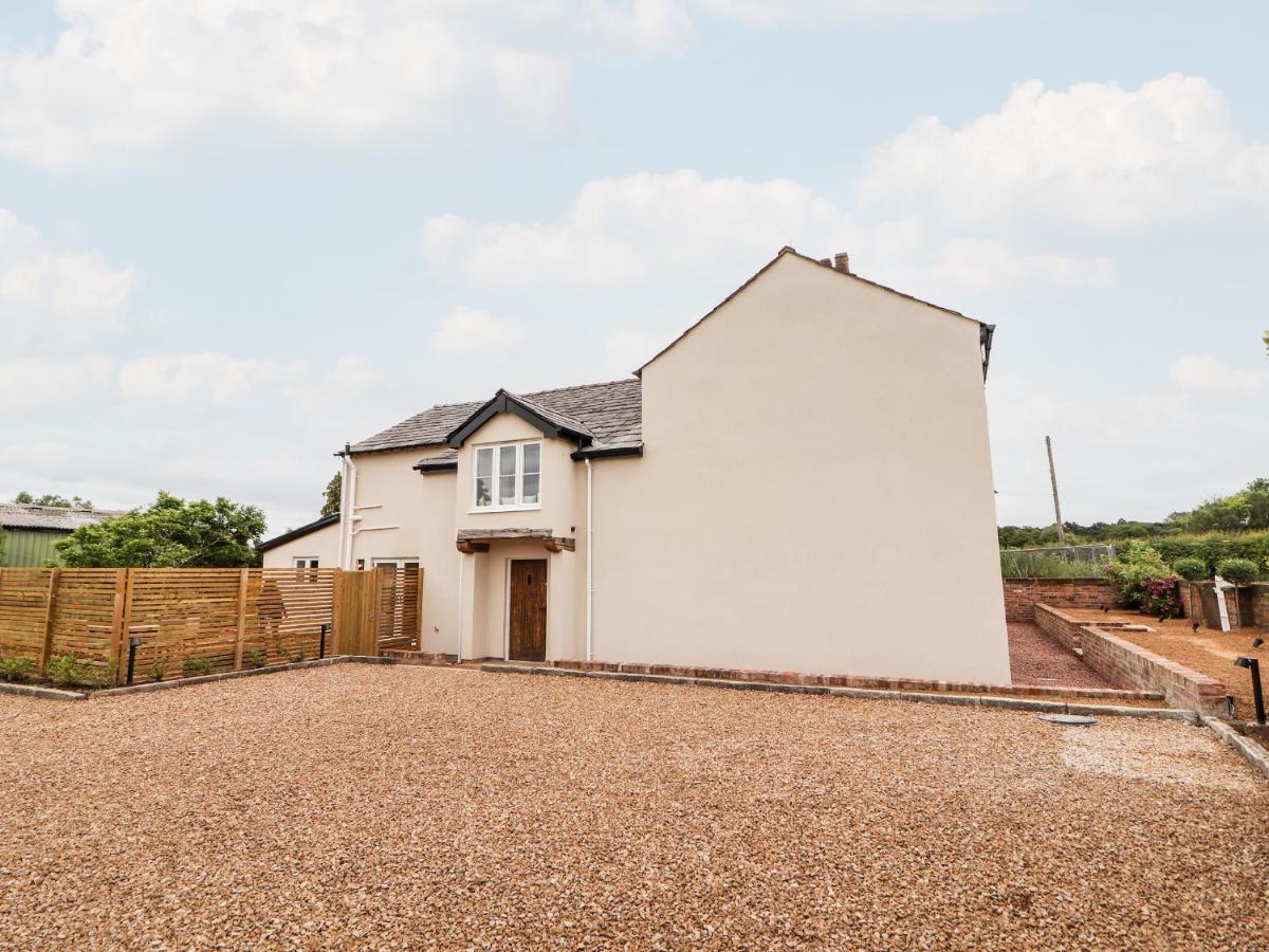 Legh Oaks Farm Villa Knutsford Exterior foto