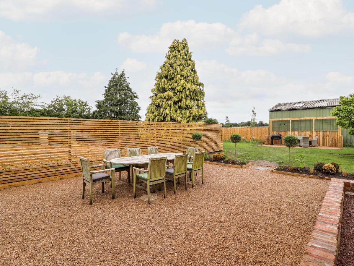 Legh Oaks Farm Villa Knutsford Exterior foto